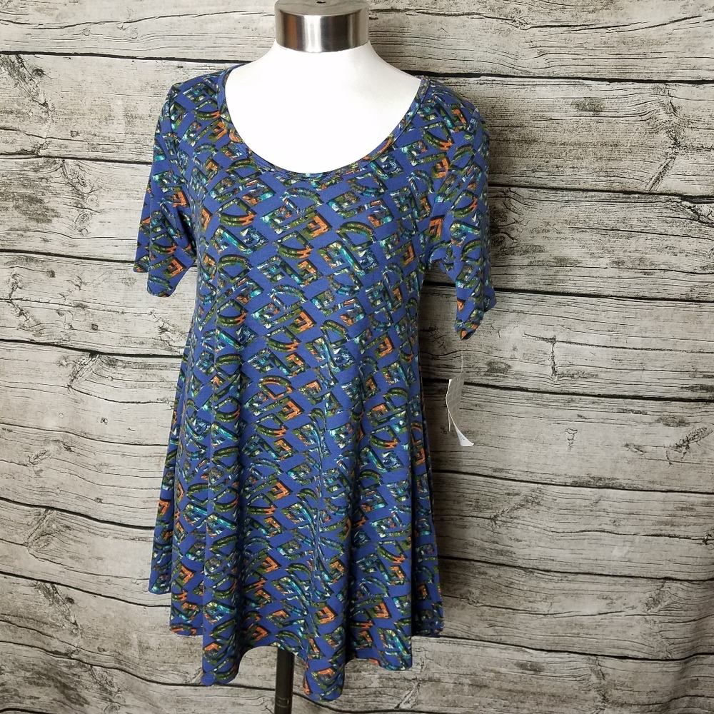 LuLaRoe Womens Perfect T Sz XXS Blue Green Short Sleeve.Pit to pit approx:  17